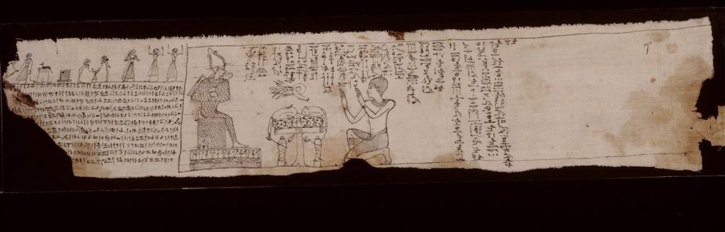 Figura 7. Venda de momia del Periodo Ptolemaico, Leiden EG-ZM2650 (https://www.rmo.nl/imageproxy/jpg/018472). Contiene escena de adoración ante Osiris (con un himno al dios en jeroglíficos cursivos) y parte del capítulo LdSD 1 (escrito en hierático), procedencia desconocida. © Rijksmuseum van Oudheden, Leiden.
